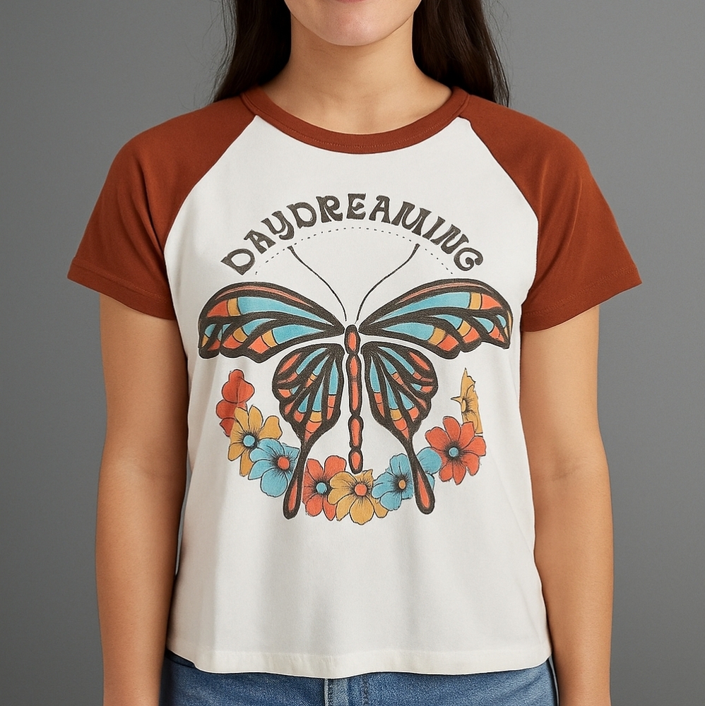 Hollister Kids Butterfly T-Shirt Size XS